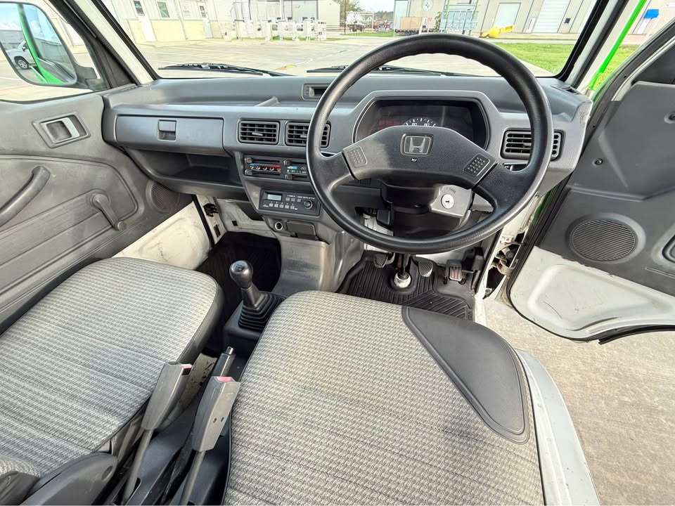 Honda Acty Kei Truck 2wd 5-Speed · JDM RHD - Image 4