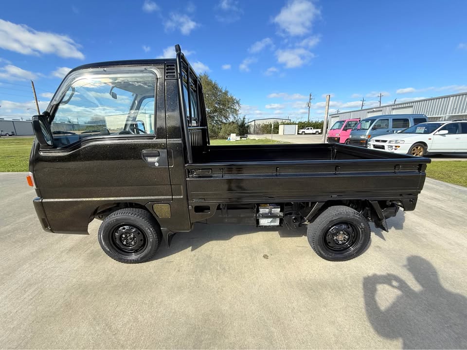 Subaru sambar 4wd supercharged 5-speed