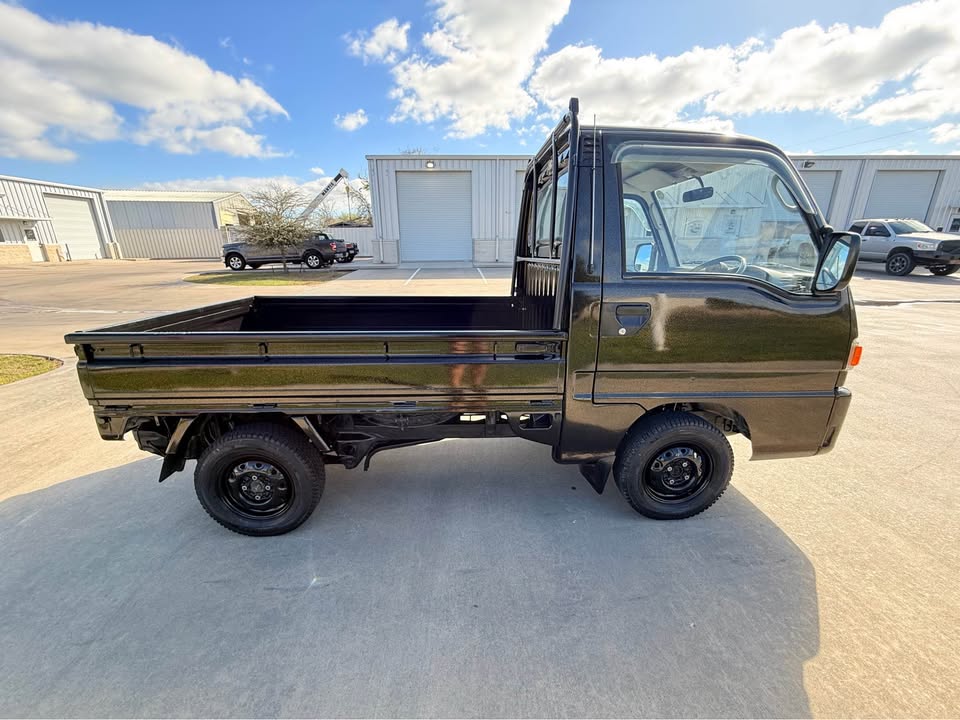 Subaru sambar 4wd supercharged 5-speed - Image 8