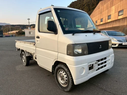 Mitsubishi Minicab